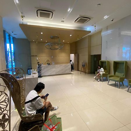 Skyfloat Infinity Hostel 쿠알라룸푸르 외부 사진