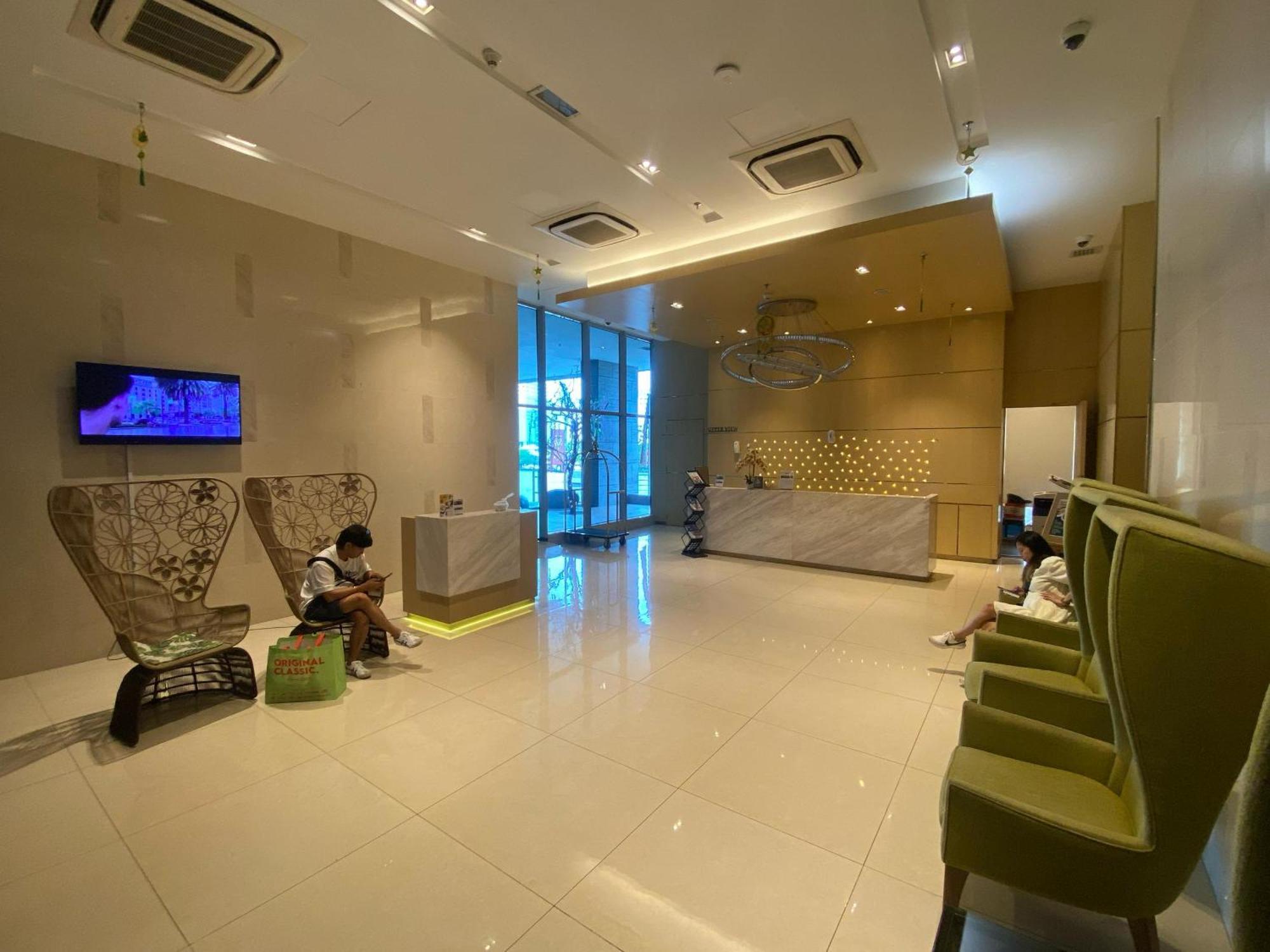 Skyfloat Infinity Hostel 쿠알라룸푸르 외부 사진