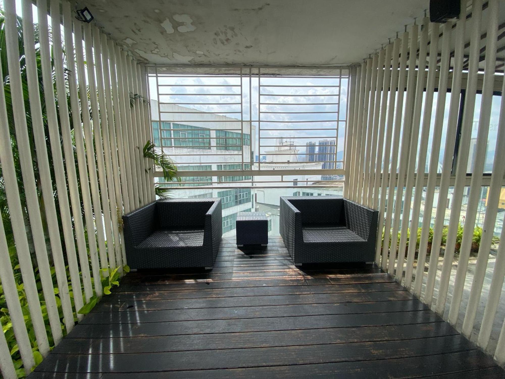 Skyfloat Infinity Hostel 쿠알라룸푸르 외부 사진
